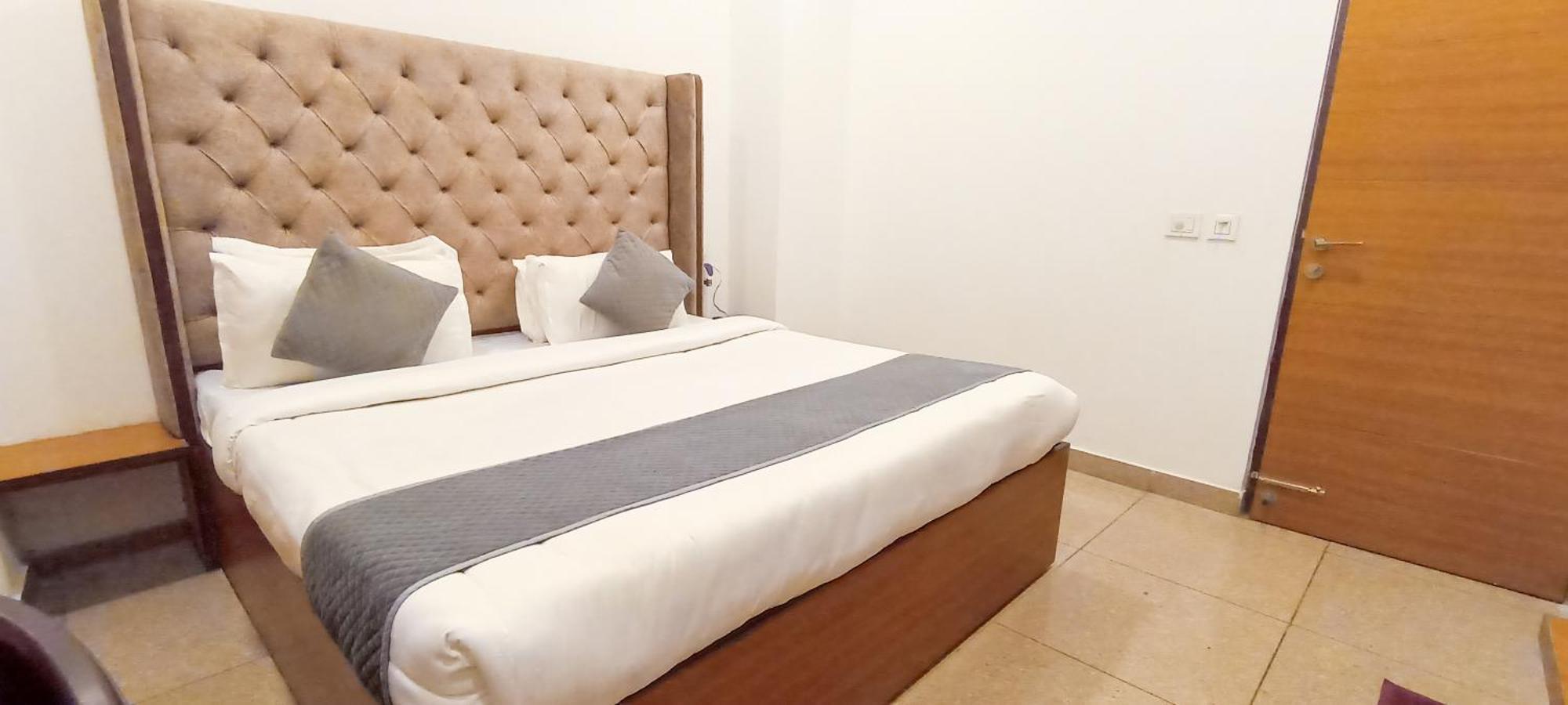 Hotel Lake View Chandigarh Luaran gambar