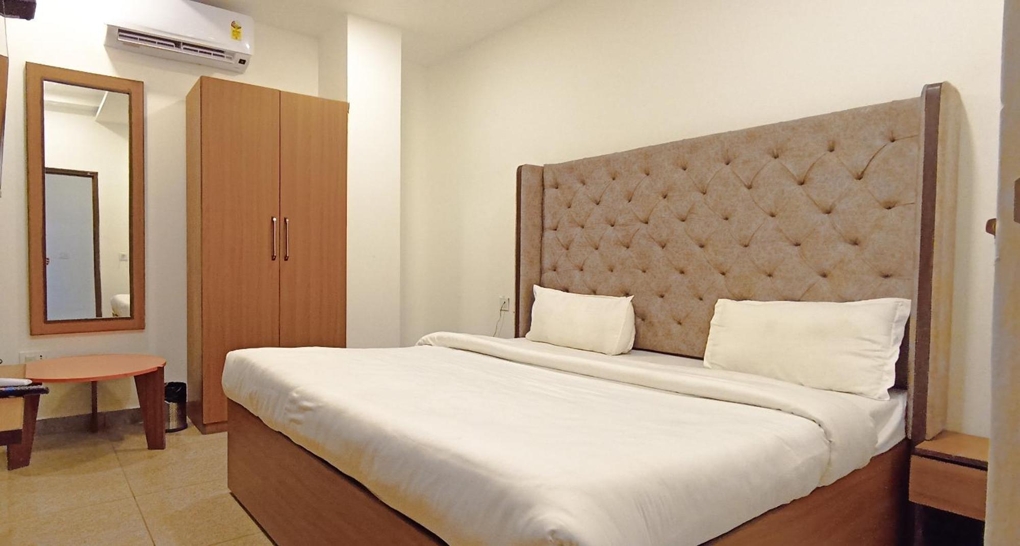Hotel Lake View Chandigarh Luaran gambar