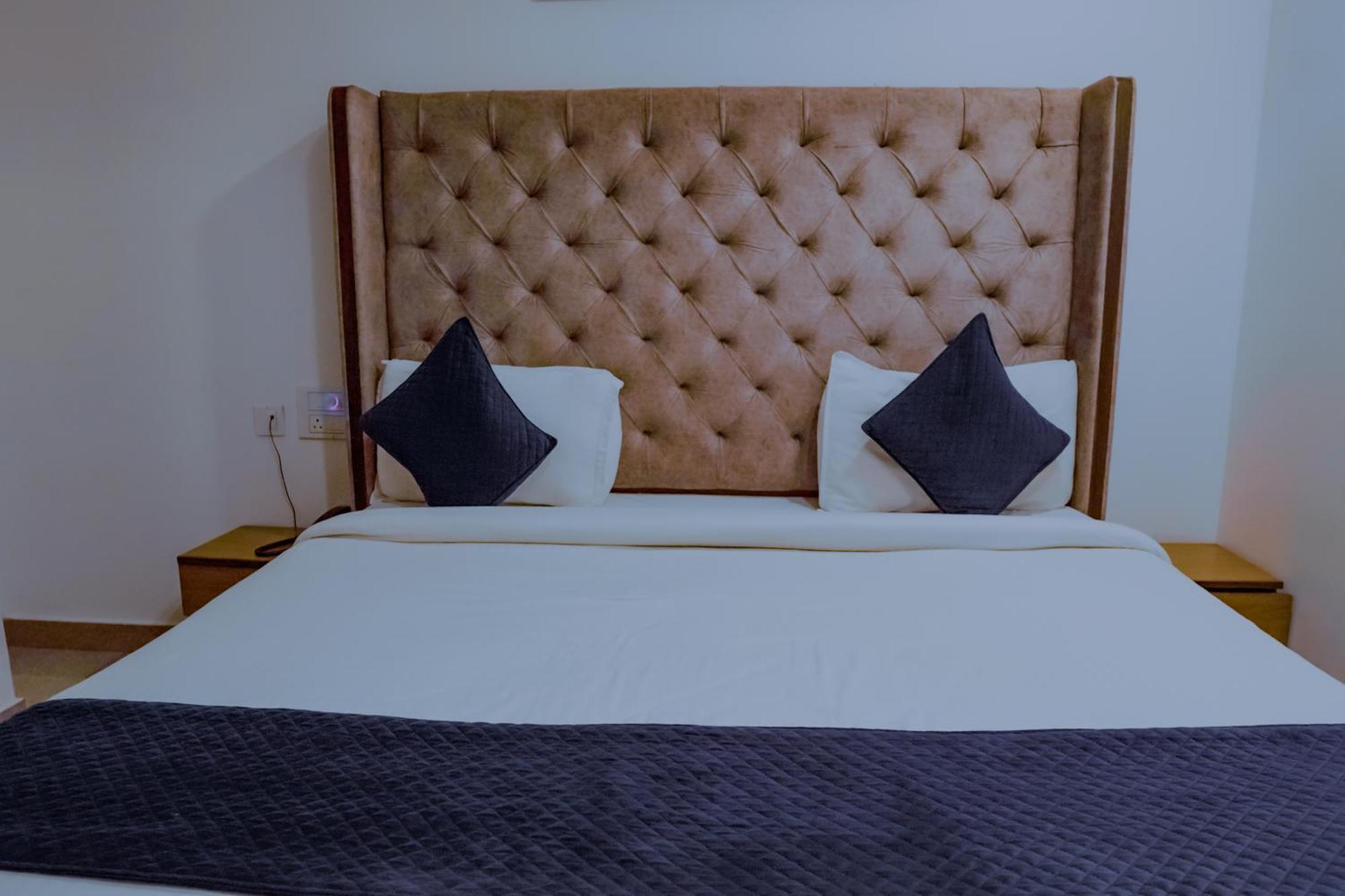 Hotel Lake View Chandigarh Luaran gambar