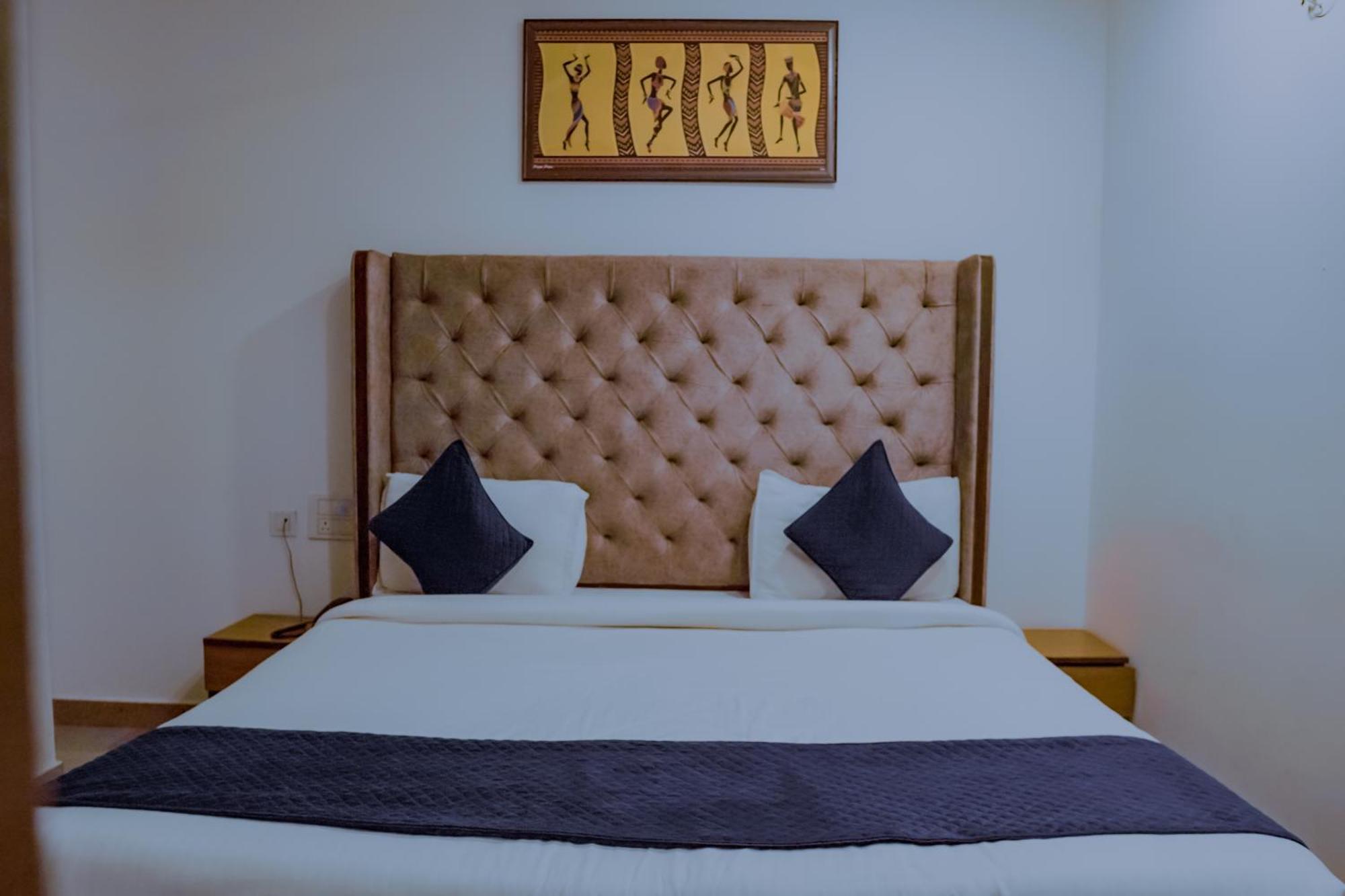Hotel Lake View Chandigarh Luaran gambar